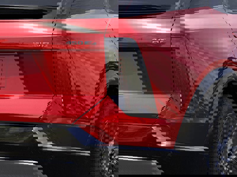 New 2026 Cadillac Optiq Luxury 1 image 41