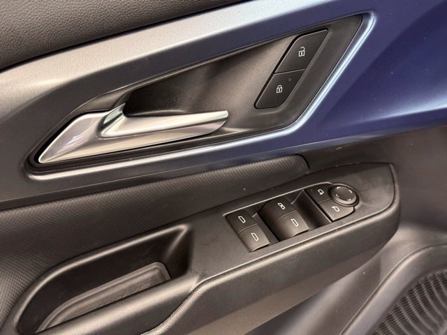 New 2026 Chevrolet Equinox EV LT FWD image 16