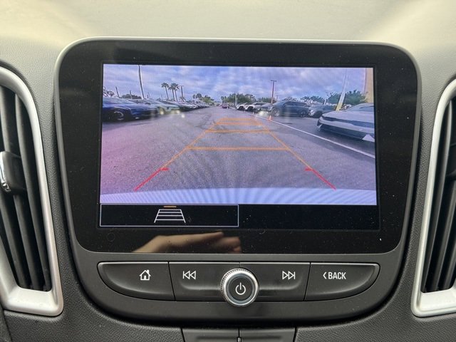 Used 2023 Chevrolet Malibu LS image 17