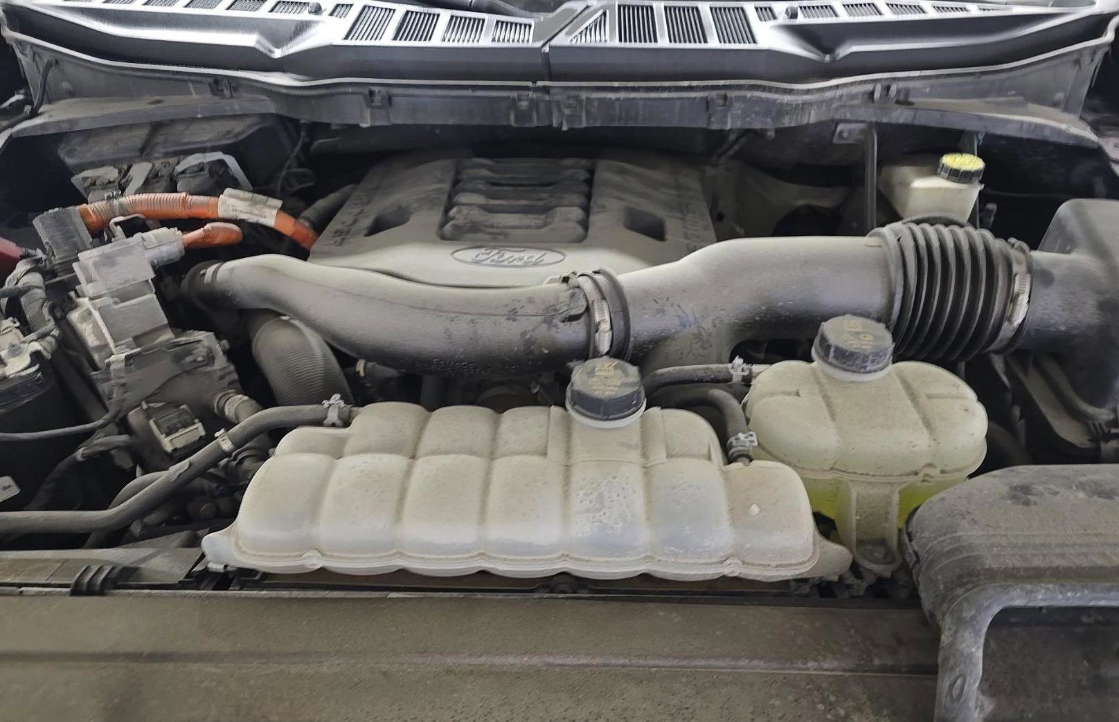 Used 2023 Ford F150 Lariat w/ Equipment Group 502A High AWD/4WD image 16