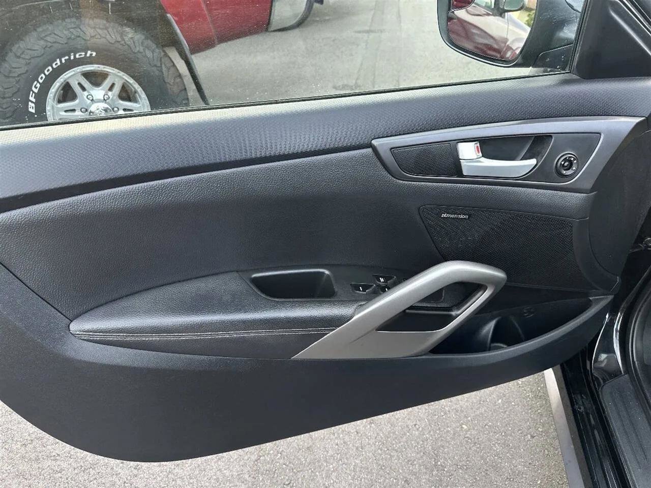 Used 2014 Hyundai Veloster Turbo image 21