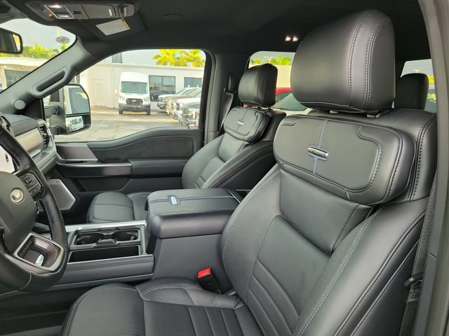 Used 2026 Ford F450 Platinum w/ FX4 Off-Road Package AWD/4WD image 14