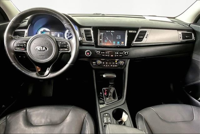 Used 2017 Kia Niro Touring image 7