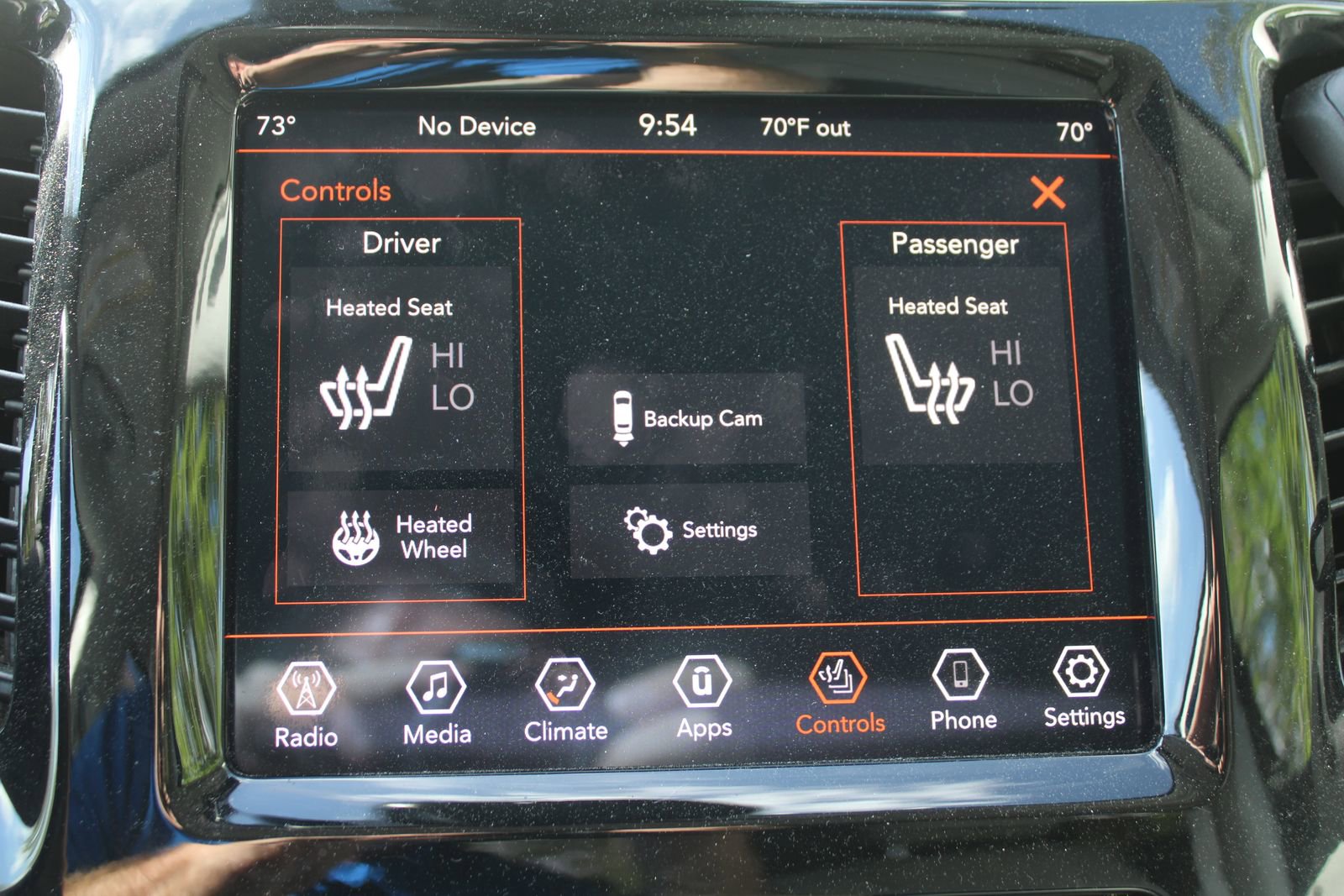 Used 2019 Jeep Cherokee Limited w/ Technology Group image 43