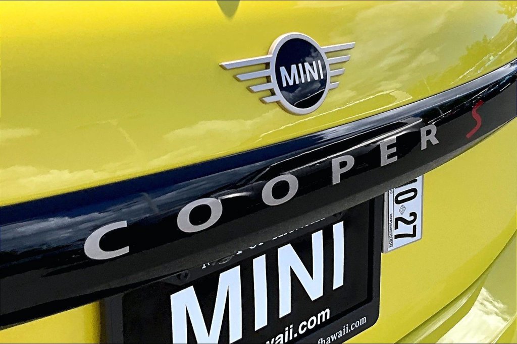 Used 2026 MINI Cooper S FWD image 31