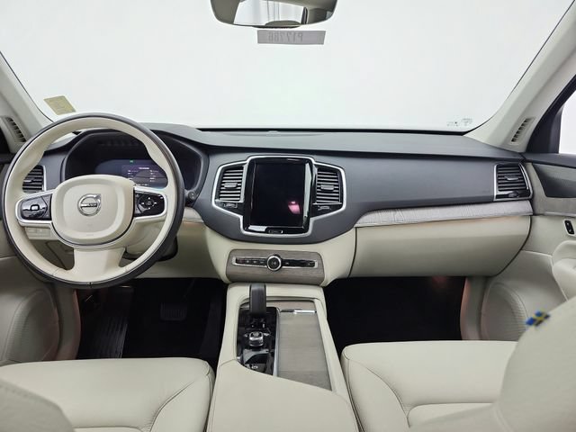 Used 2023 Volvo XC90 T8 Plus w/ Protection Package Premier AWD/4WD image 29