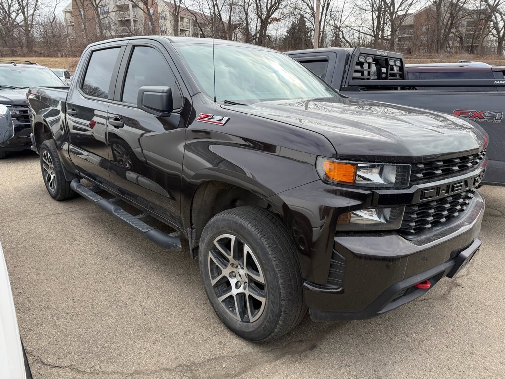 Used 2019 Chevrolet Silverado 1500 Custom Trail Boss image 2