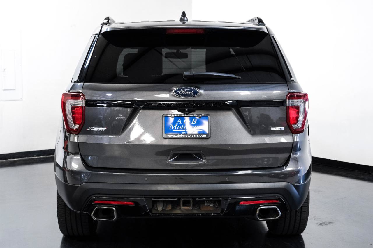 Used 2017 Ford Explorer Sport w/ Equipment Group 401A AWD/4WD image 8