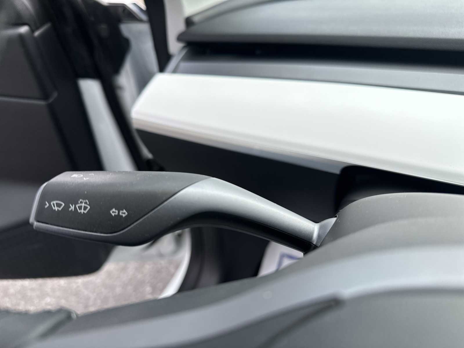 Used 2020 Tesla Model 3 Long Range image 17