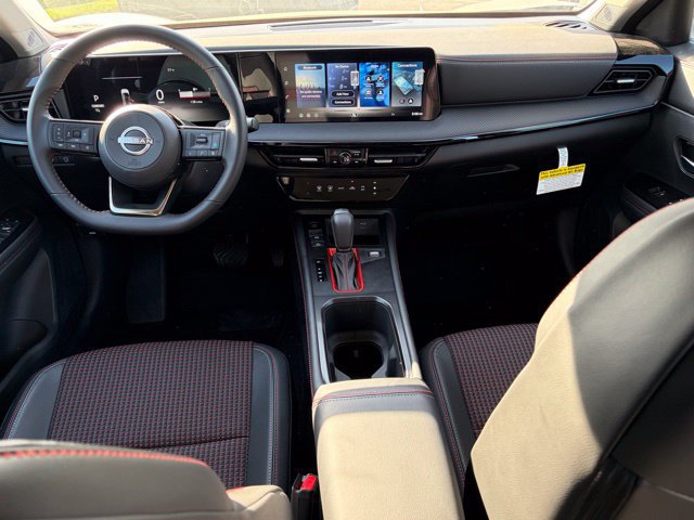 New 2026 Nissan Kicks SR FWD image 32