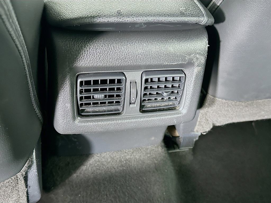 Used 2023 Toyota Camry XSE image 32