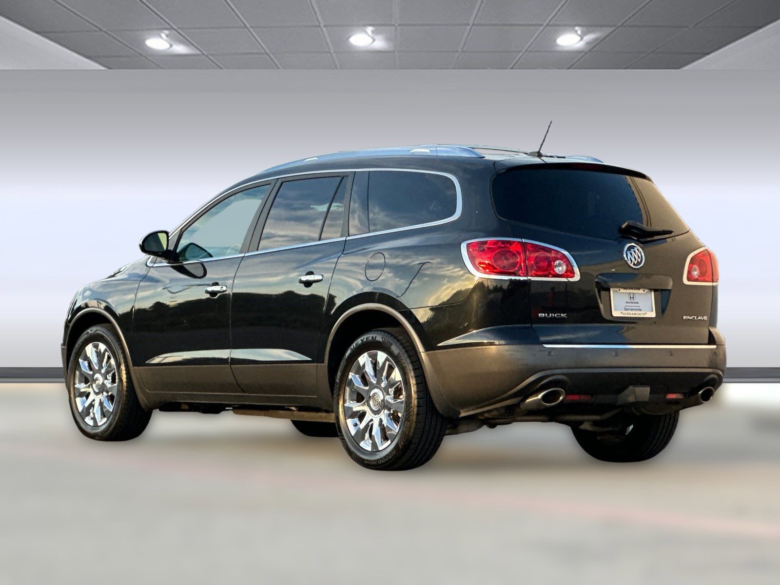 Used 2012 Buick Enclave Premium w/ Trailering Provision Package image 3
