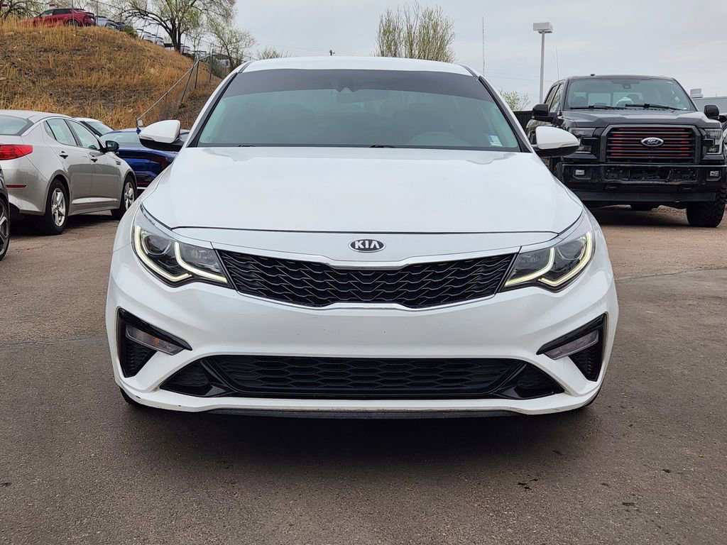 Used 2020 Kia Optima LX image 2