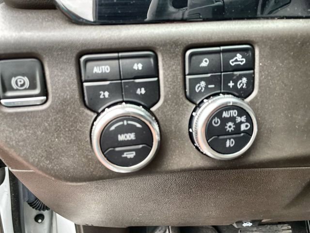 Used 2022 GMC Sierra 1500 SLT w/ SLT Premium Plus Package image 18