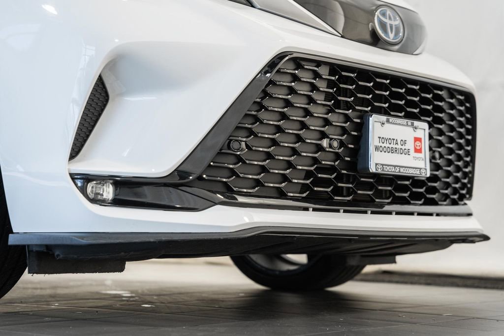 Used 2021 Toyota Sienna XSE image 13