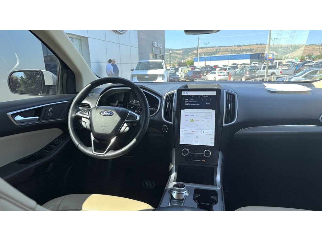 Used 2021 Ford Edge SEL image 13