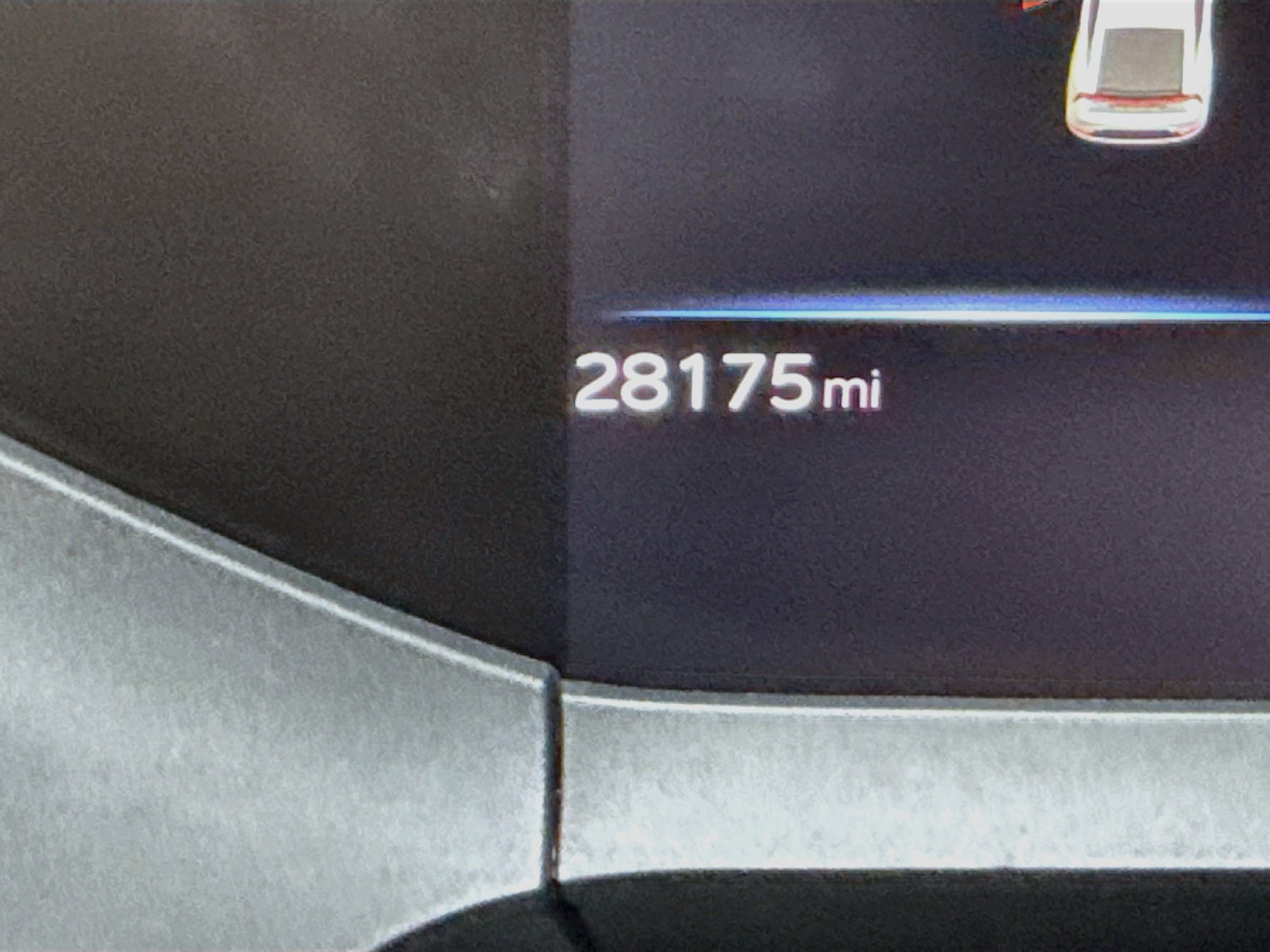 Used 2025 Toyota Prius LE FWD image 19