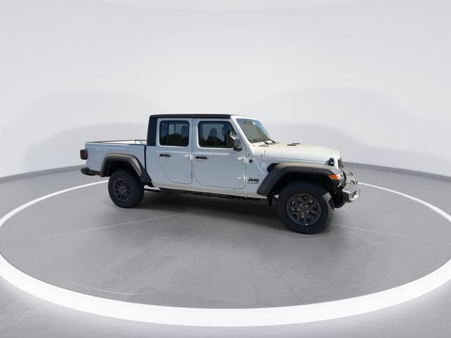 New 2026 Jeep Gladiator Sport AWD/4WD image 2