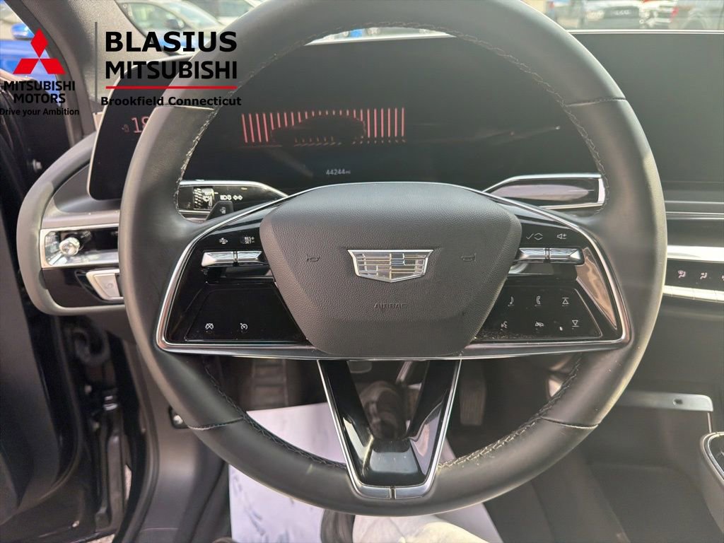 Used 2024 Cadillac Lyriq Tech AWD/4WD image 29