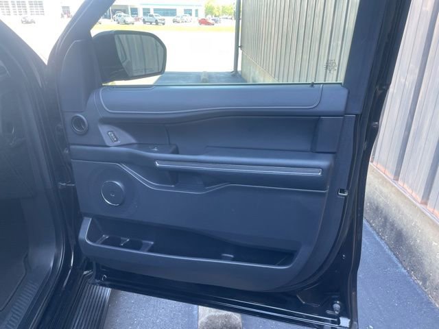 Used 2024 Ford Expedition Max XLT AWD/4WD image 44