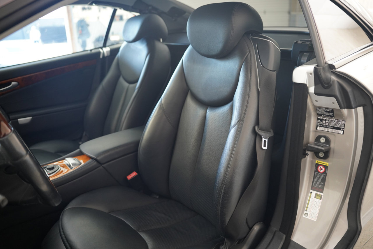 Used 2007 Mercedes-Benz SL 550 image 25