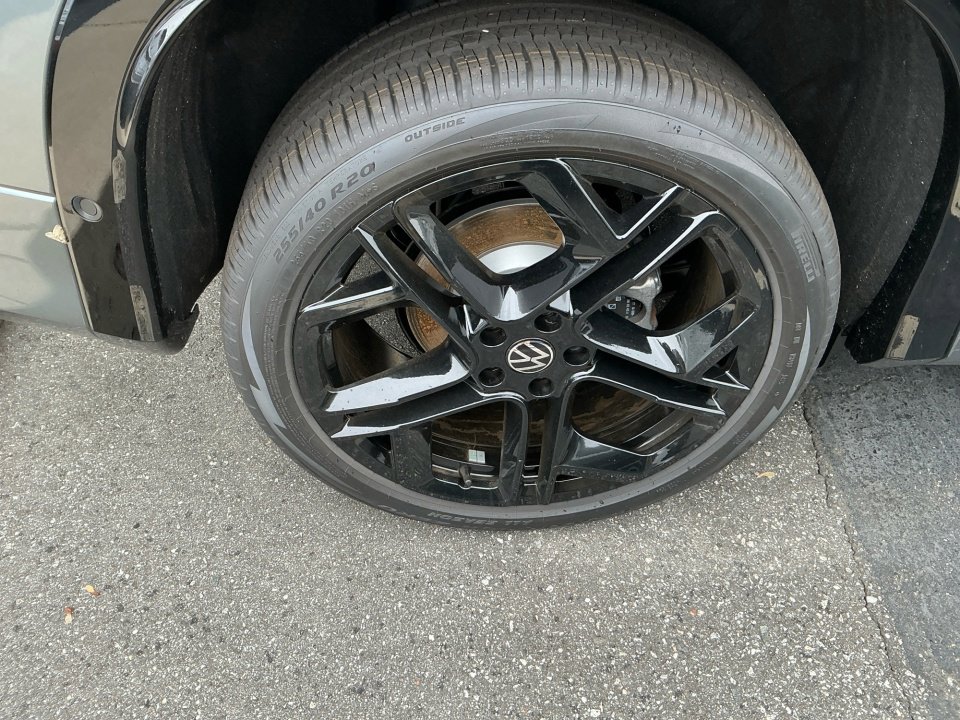 New 2026 Volkswagen Tiguan SE R-Line AWD/4WD image 22