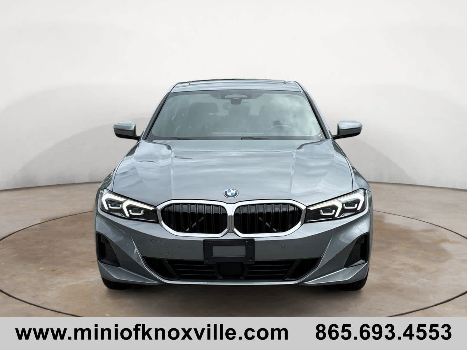 Used 2023 BMW 330i xDrive Sedan w/ Premium Package AWD/4WD image 8