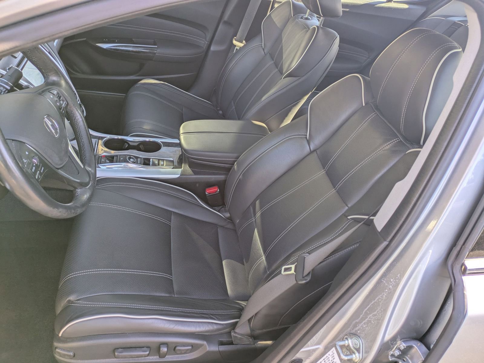 Used 2018 Acura TLX V6 w/ Technology Package image 18