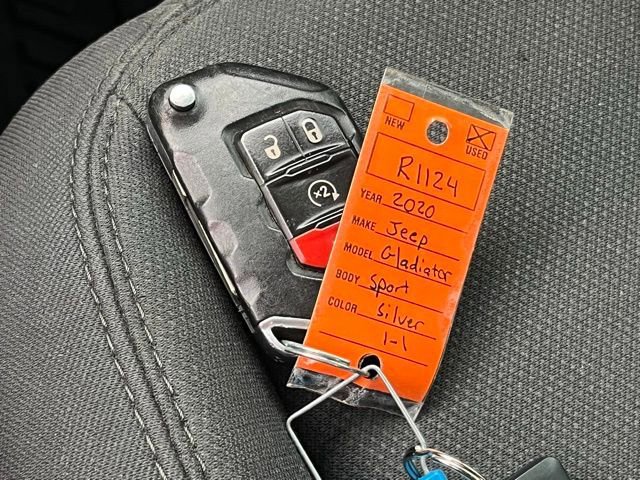 Used 2020 Jeep Gladiator Sport w/ Quick Order Package 24S image 30