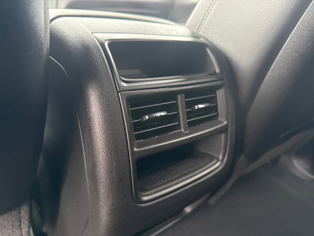 Certified 2023 Cadillac XT5 Luxury AWD/4WD image 13