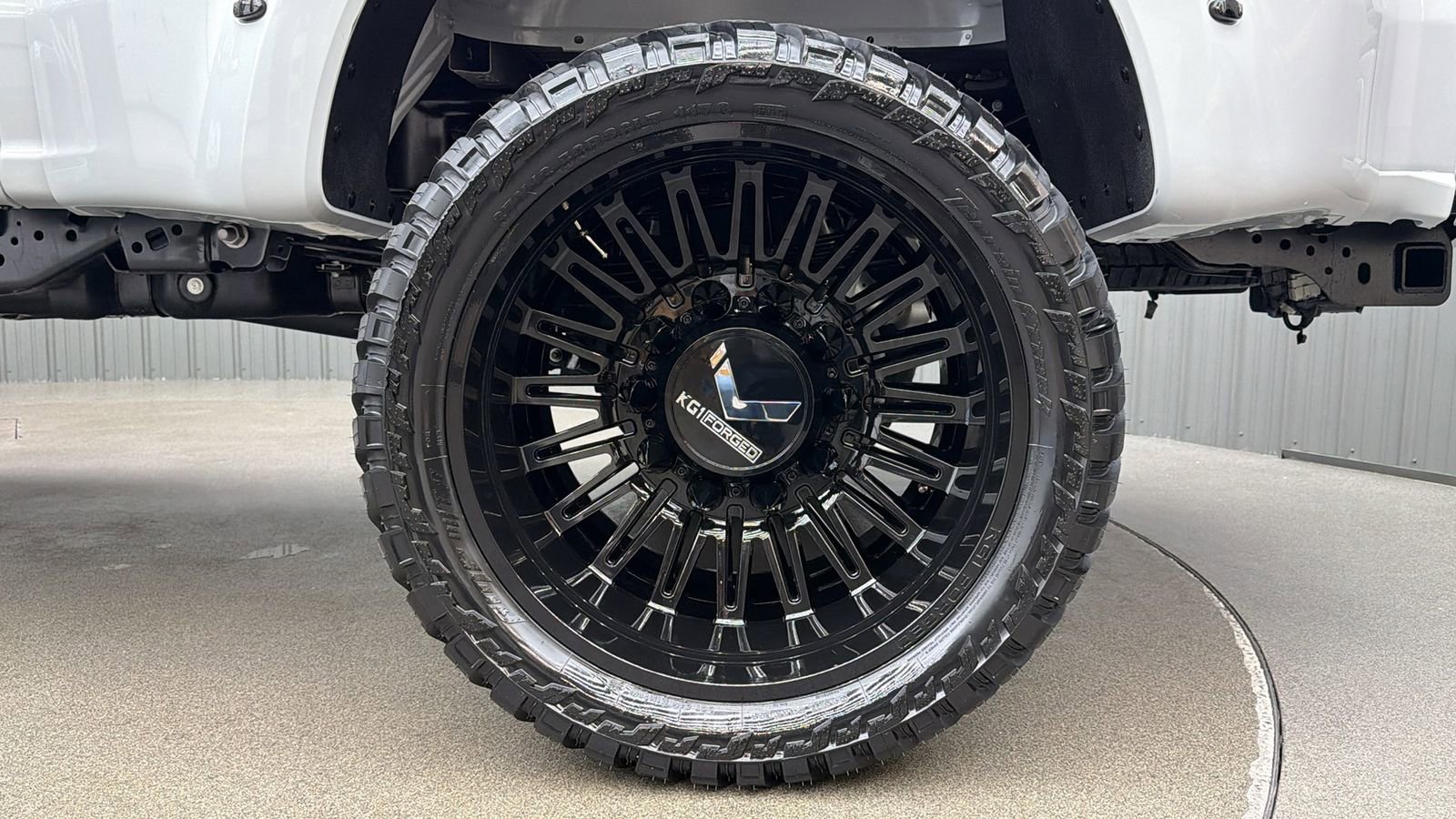 Used 2026 Ford F450 Platinum w/ Platinum Plus Package AWD/4WD image 12