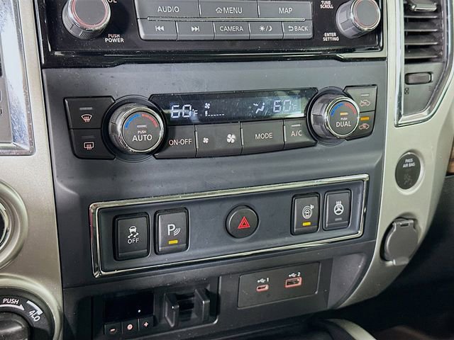 Used 2021 Nissan Titan SL w/ Moonroof Package AWD/4WD image 16