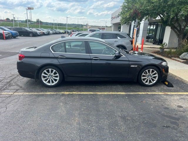 Used 2016 BMW 535i xDrive Sedan AWD/4WD image 4