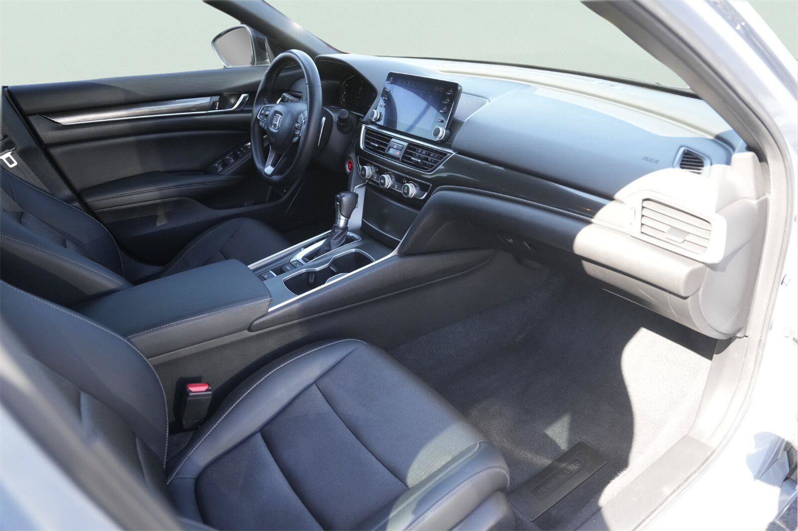 Used 2022 Honda Accord Sport image 17