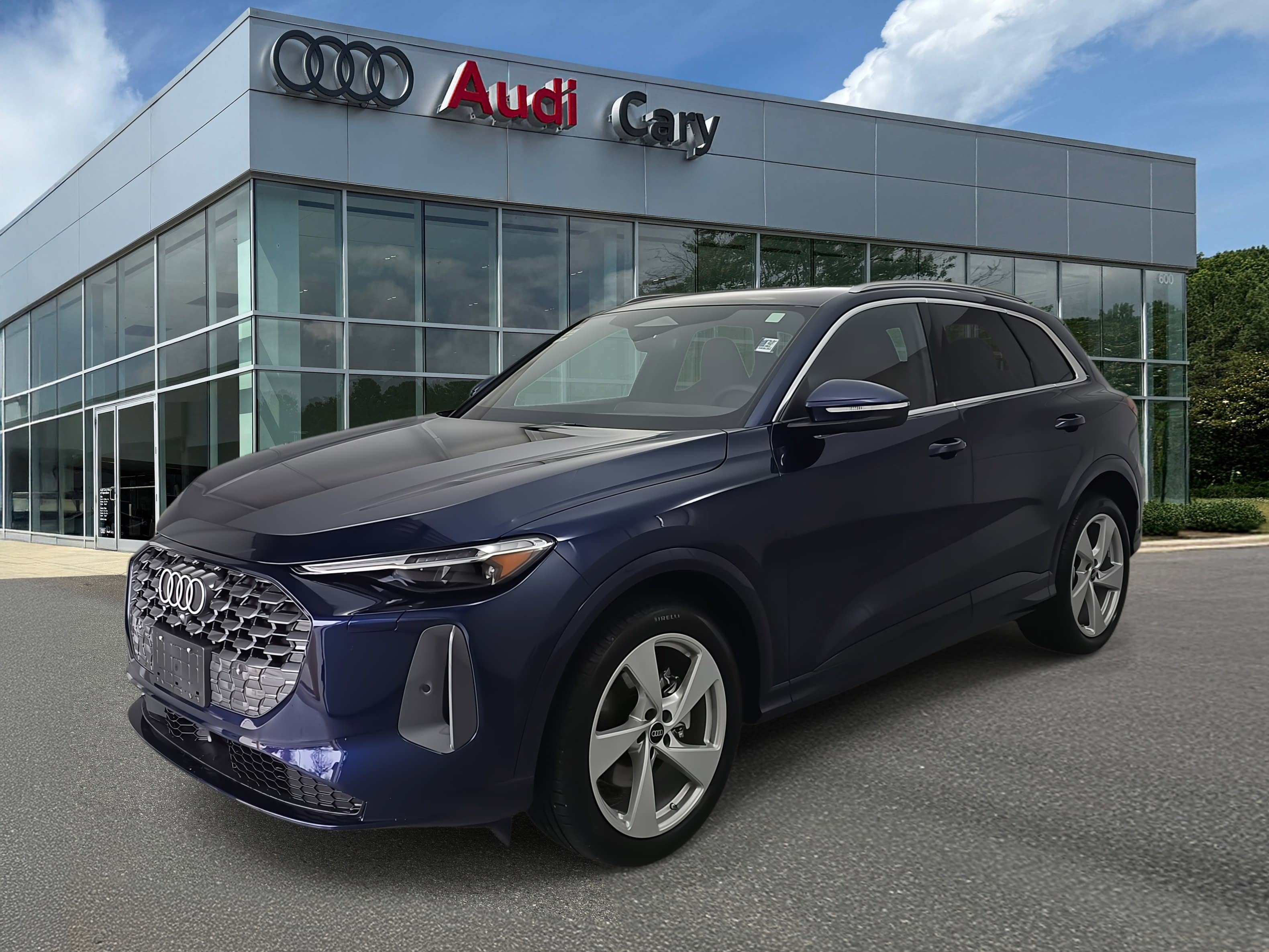 New 2025 Audi Q5 Prestige