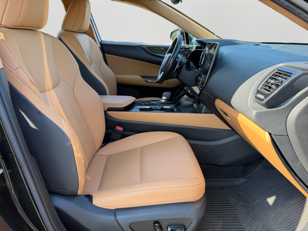 Used 2024 Lexus NX 350h AWD image 8