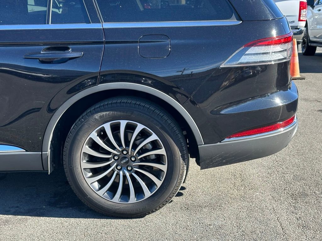 Used 2023 Lincoln Aviator Reserve image 36