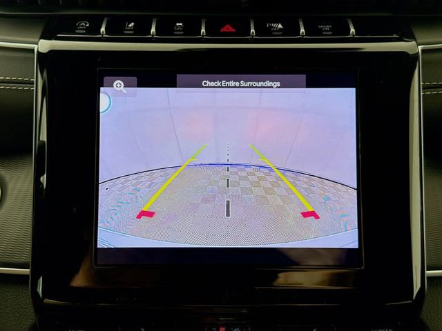 New 2025 Jeep Grand Cherokee Altitude image 13