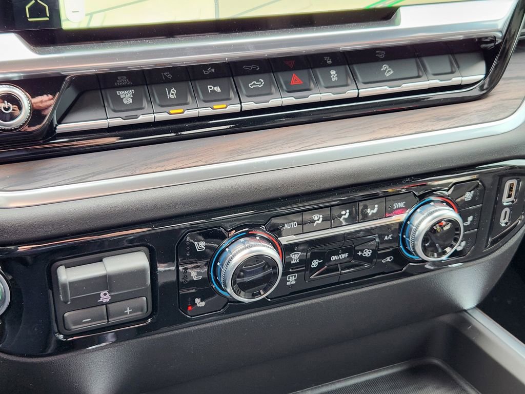 New 2026 GMC Sierra 2500 SLT w/ SLT Premium Package image 21