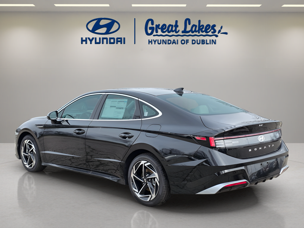 New 2026 Hyundai Sonata SEL AWD/4WD image 3
