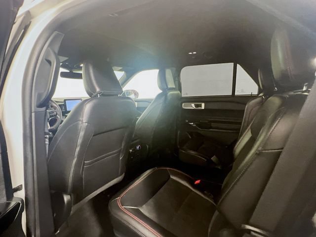 Used 2023 Ford Explorer ST-Line w/ Class IV Trailer Tow Package RWD image 19