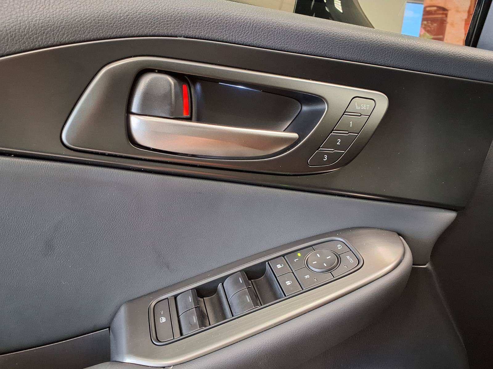 Used 2026 Lexus IS 350 F Sport w/ Technology Package RWD image 24