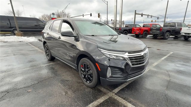 Used 2024 Chevrolet Equinox LT w/ LPO, Floor Liner Package image 2