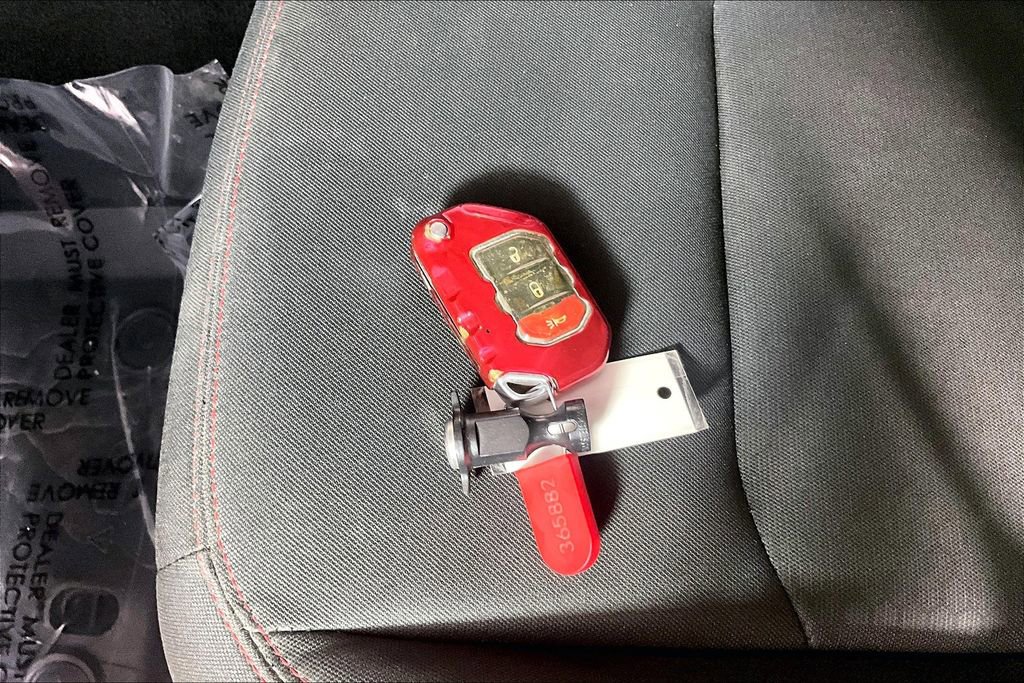 Used 2020 Jeep Gladiator Rubicon image 10