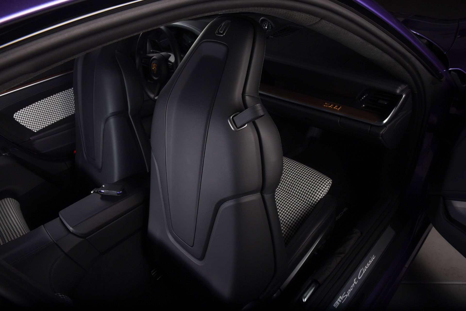 Used 2023 Porsche 911 Sport Classic image 35