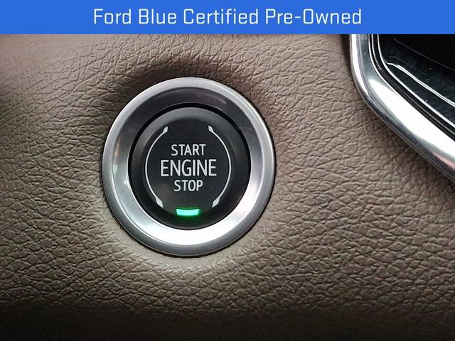 Used 2023 GMC Canyon Denali image 25