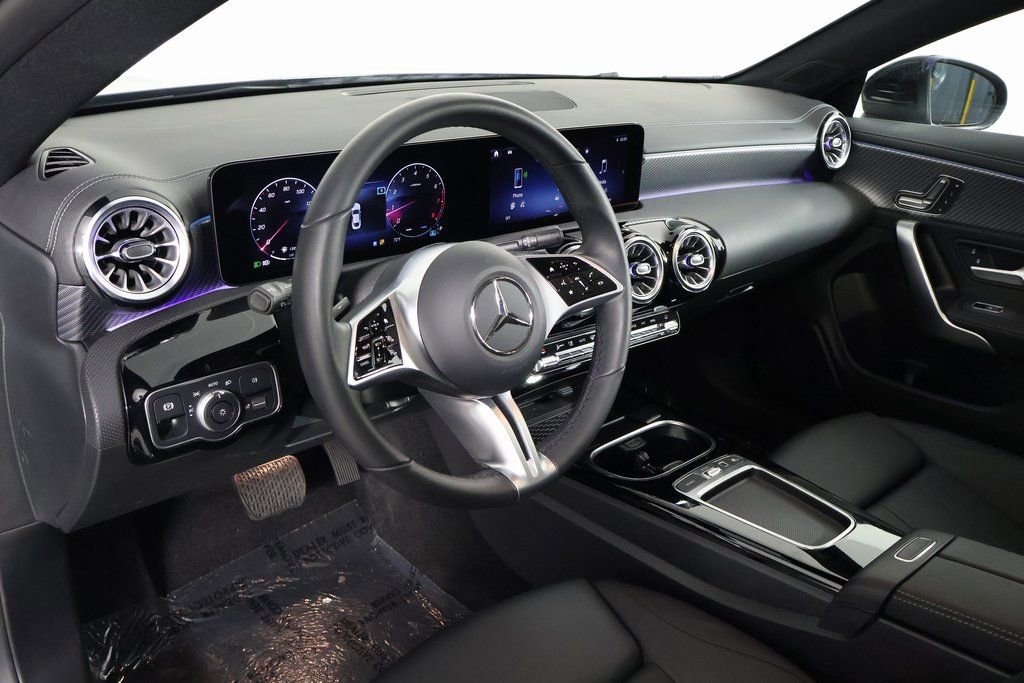 Certified 2025 Mercedes-Benz CLA 250 image 7