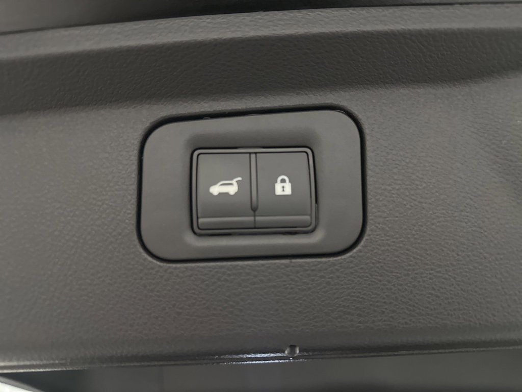 Certified 2025 INFINITI QX80 Sensory image 37