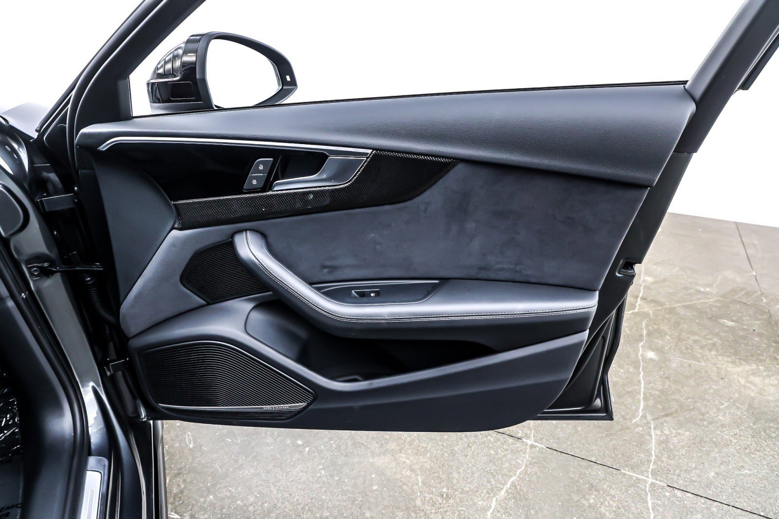 Used 2023 Audi S4 Premium Plus w/ Premium Plus Package image 25