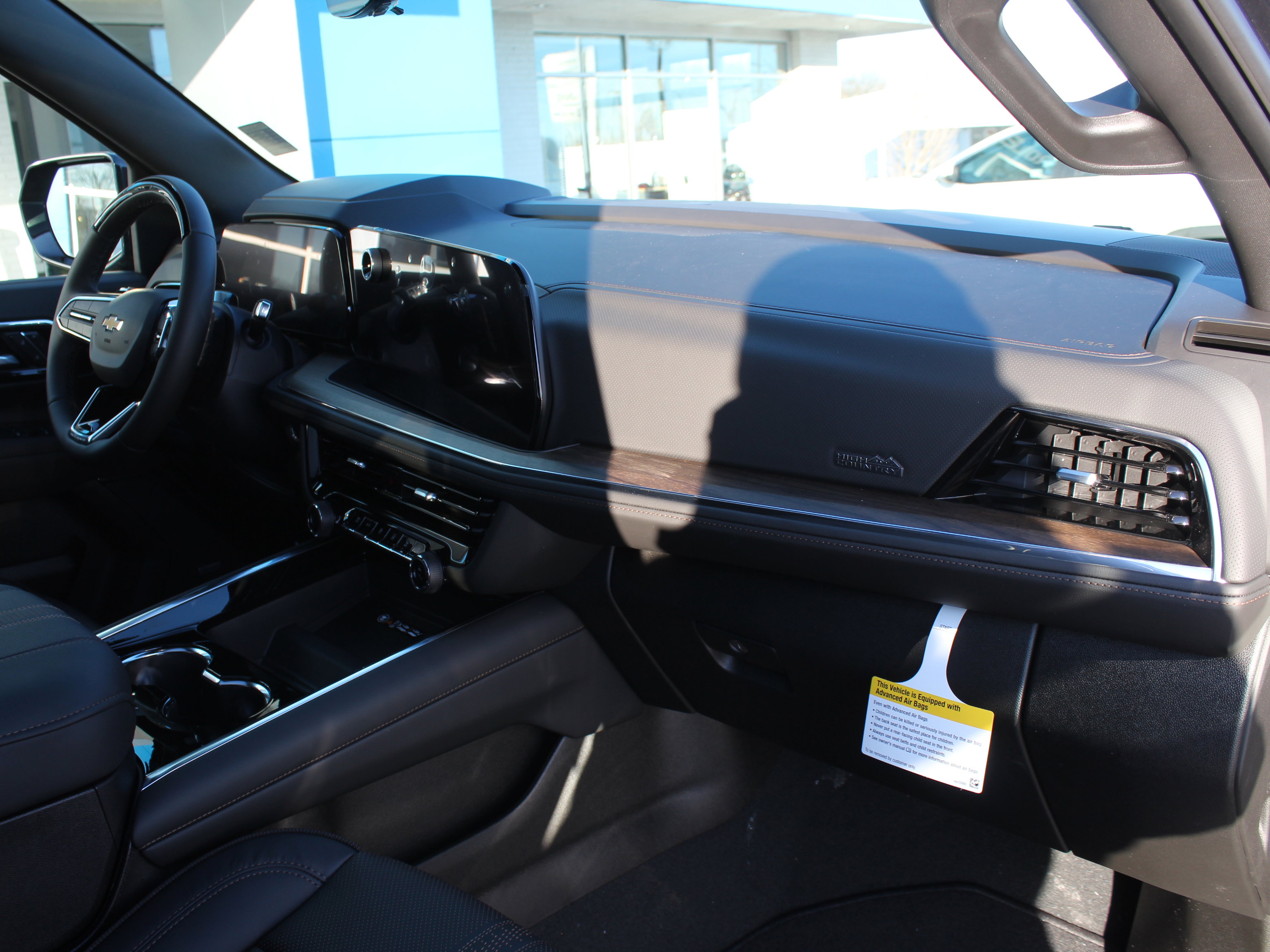 New 2026 Chevrolet Tahoe High Country image 15